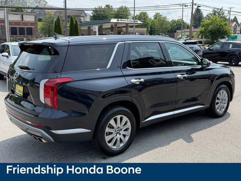 Used 2024 Hyundai Palisade SEL FWD image 5