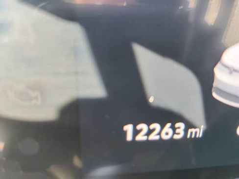 Used 2023 Volkswagen ID.4 Pro S Plus image 12