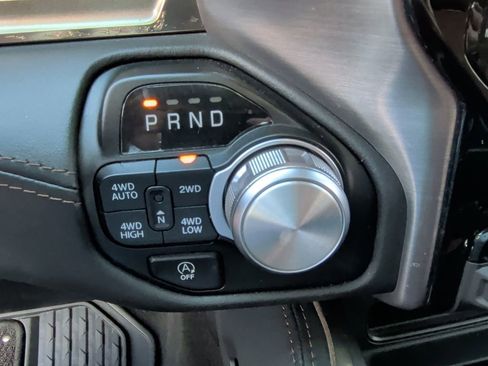 Used 2022 RAM 1500 Limited w/ Bed Utility Group image 32