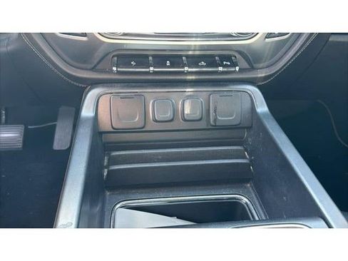 Used 2018 Chevrolet Silverado 1500 LTZ w/ Texas Edition AWD/4WD image 11