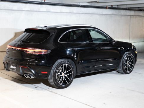 Used 2026 Porsche Macan AWD/4WD image 10