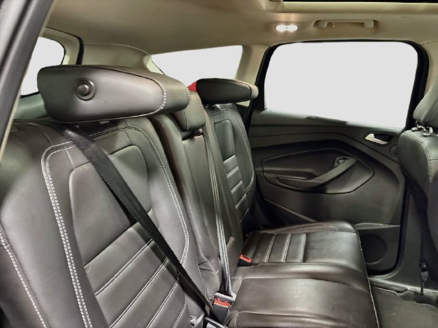 Used 2019 Ford Escape Titanium AWD/4WD image 21