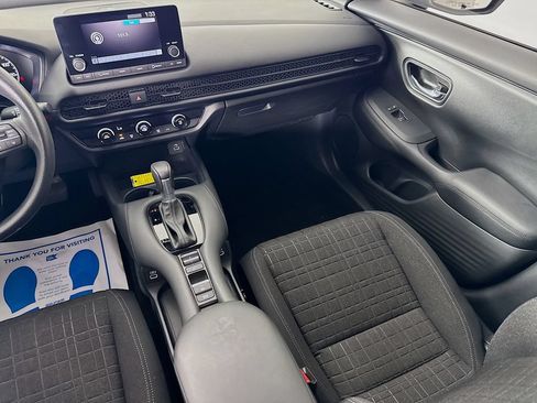 Used 2023 Honda HR-V LX image 26