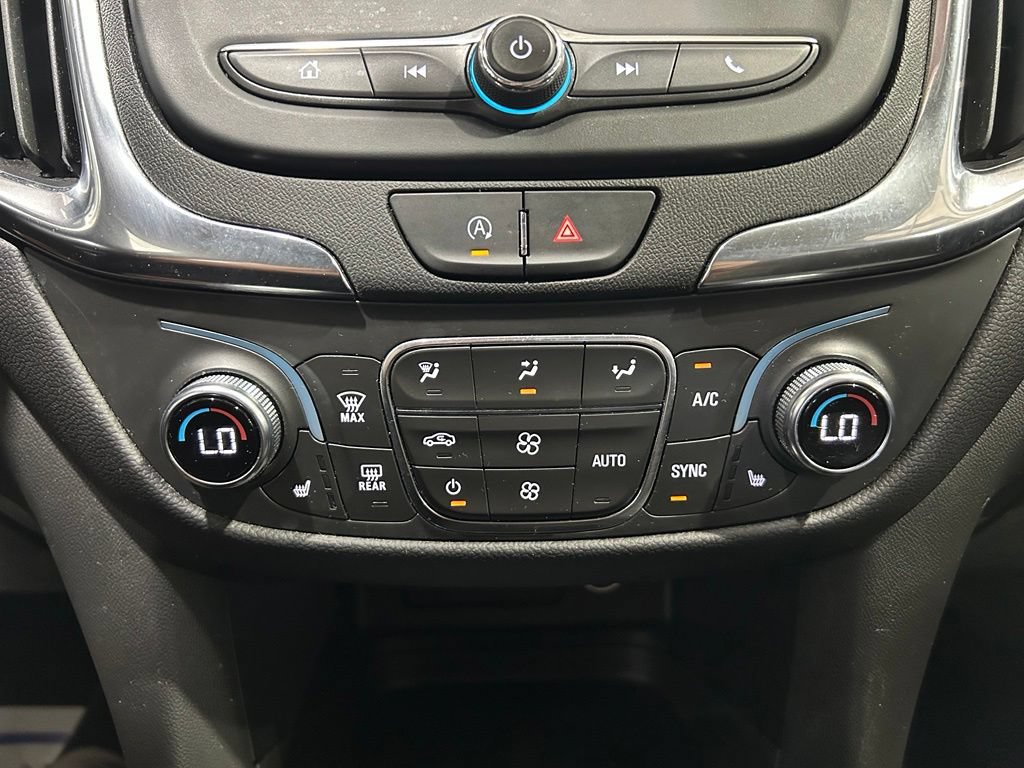 Used 2022 Chevrolet Equinox LT FWD image 29