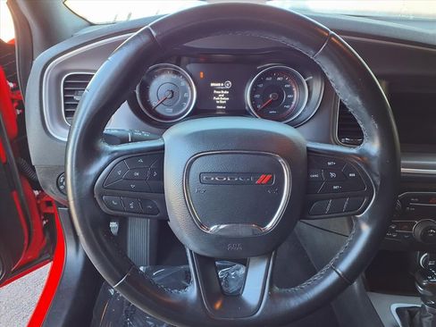 Used 2022 Dodge Charger SXT image 8