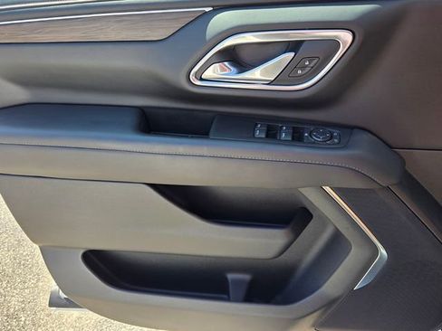 Used 2023 Chevrolet Tahoe LS image 28