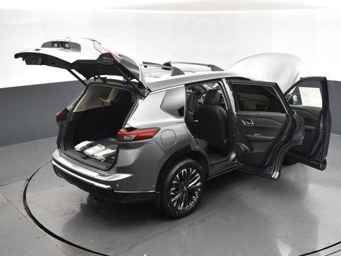 New 2026 Nissan Rogue Platinum w/ Platinum Premium Package image 34