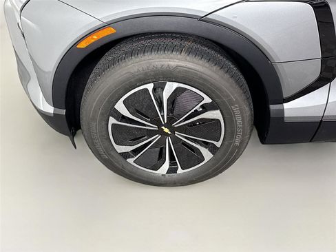 New 2026 Chevrolet Blazer EV LT AWD/4WD image 23