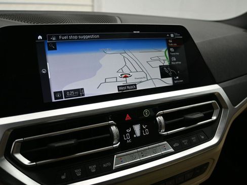 Used 2022 BMW 330i xDrive Sedan w/ Premium Package 2 image 5