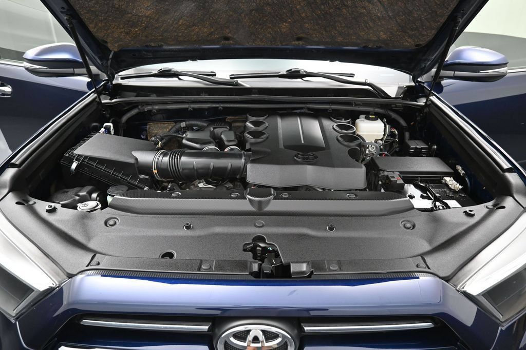 Certified 2024 Toyota 4Runner Limited AWD/4WD image 38