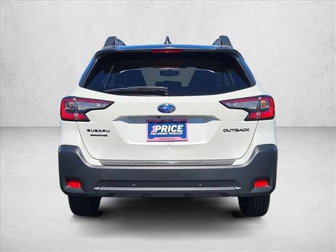 Certified 2025 Subaru Outback Onyx Edition image 7