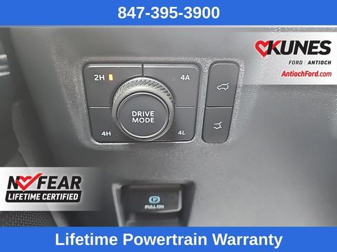 Certified 2025 Ford Expedition Platinum AWD/4WD image 32