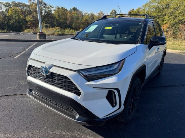 Certified 2024 Toyota RAV4 XSE w/ Advanced Technology Package AWD/4WD image 7