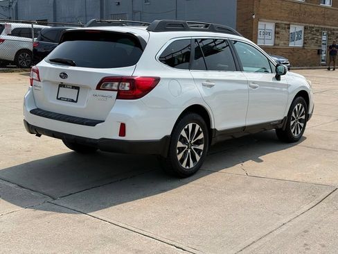 Used 2015 Subaru Outback 2.5i Limited AWD/4WD image 6