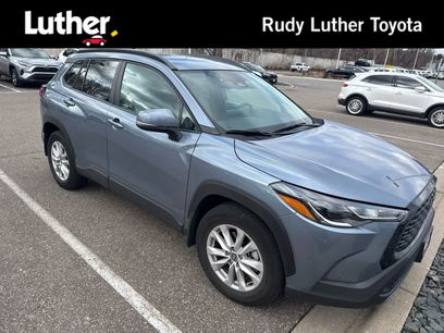Used 2023 Toyota Corolla Cross LE w/ Moonroof Package