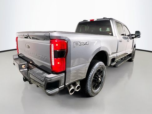 Used 2024 Ford F250 Lariat w/ Black Appearance Package AWD/4WD image 4