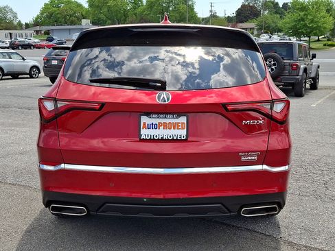 Used 2023 Acura MDX SH-AWD w/ Technology Package image 5
