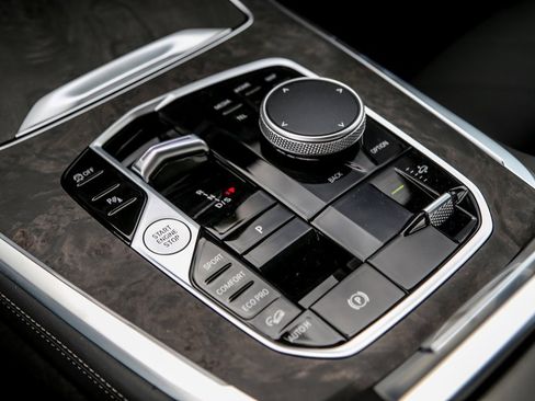 New 2026 BMW X7 xDrive40i image 15