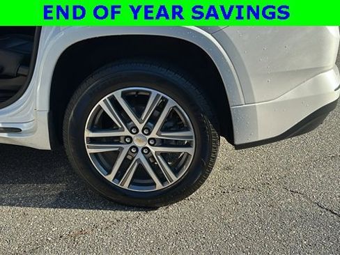 Used 2023 Chevrolet Traverse High Country image 20