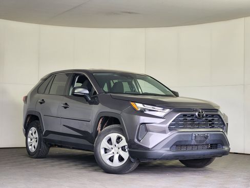 Used 2024 Toyota RAV4 LE AWD/4WD image 1