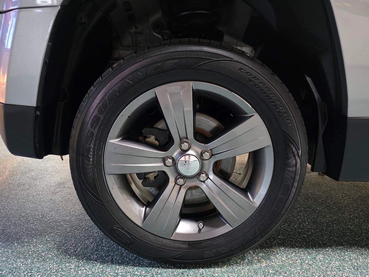 Used 2015 Jeep Patriot High Altitude AWD/4WD image 13