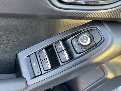 Certified 2025 Subaru Crosstrek 2.5i Limited w/ Crosstrek Mirror Package AWD/4WD image 22