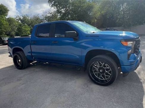 Used 2022 Chevrolet Silverado 1500 Custom w/ LPO, Dark Essentials Package image 2