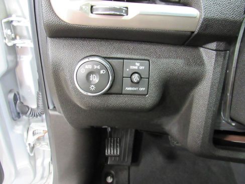 Used 2015 GMC Acadia Denali AWD/4WD image 20