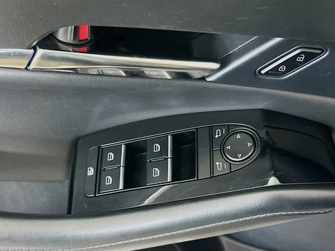 Used 2025 MAZDA CX-30 AWD 2.5 S w/ Preferred Package image 15