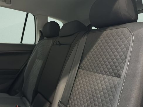 Used 2018 Volkswagen Tiguan S AWD/4WD image 14
