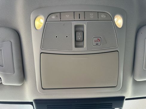 Used 2016 INFINITI Q50 Premium w/ Driver Assistance Package image 46