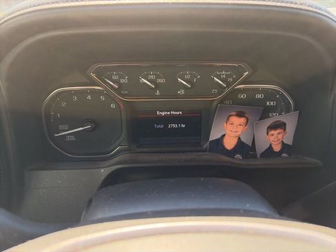 Used 2021 GMC Sierra 1500 SLE image 9