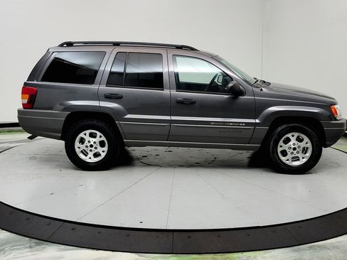 Used 2002 Jeep Grand Cherokee Sport image 4
