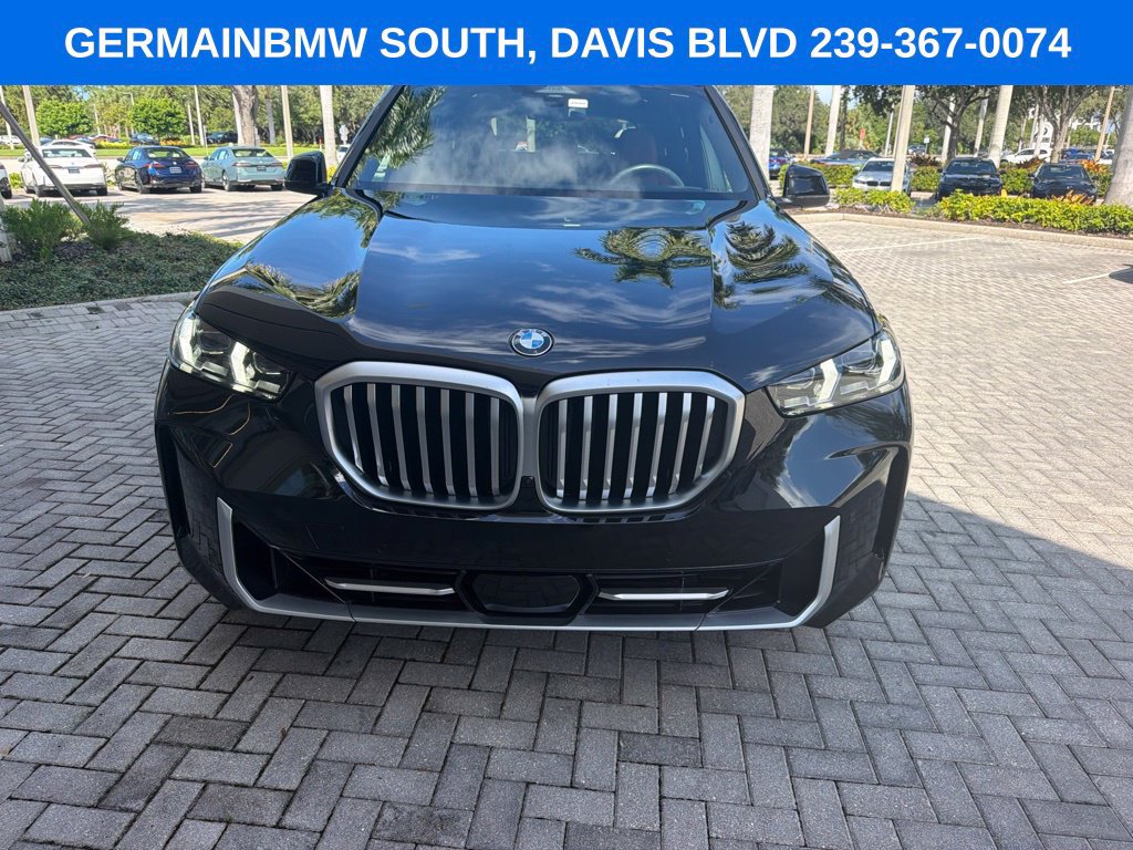Certified 2024 BMW X5 sDrive40i w/ Premium Package RWD image 2