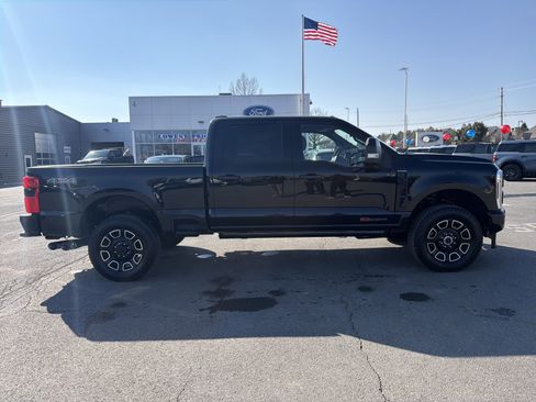 New 2026 Ford F250 Platinum AWD/4WD image 2