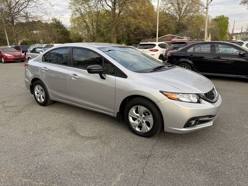 Used 2015 Honda Civic LX image 4