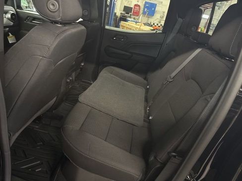 New 2026 Chevrolet Colorado LT image 21