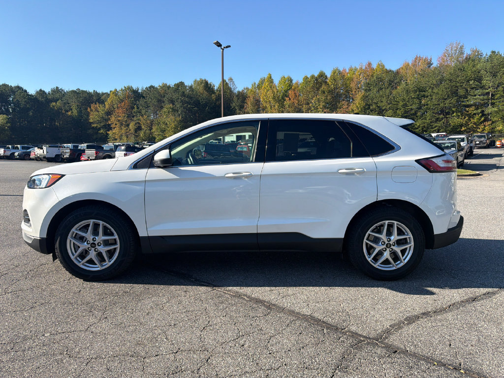 Used 2023 Ford Edge SEL w/ Convenience Package AWD/4WD image 4