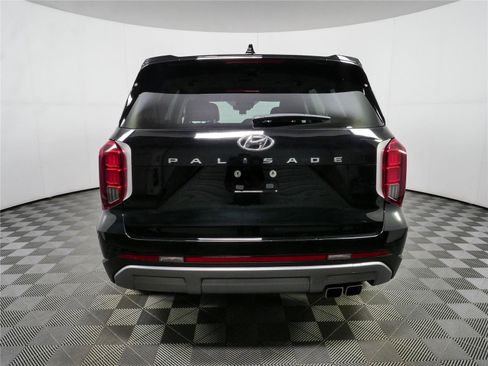 Used 2024 Hyundai Palisade SEL FWD image 29