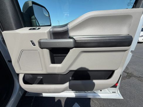 Used 2018 Ford F150 XLT w/ Equipment Group 301A Mid AWD/4WD image 18