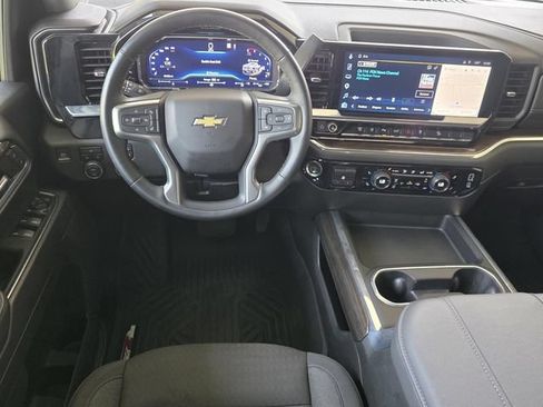 Used 2024 Chevrolet Silverado 3500 LT w/ Safety Package AWD/4WD image 10