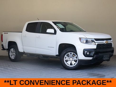 Used 2022 Chevrolet Colorado LT w/ LT Convenience Package AWD/4WD image 2