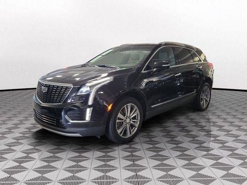 Certified 2023 Cadillac XT5 Premium Luxury FWD image 3