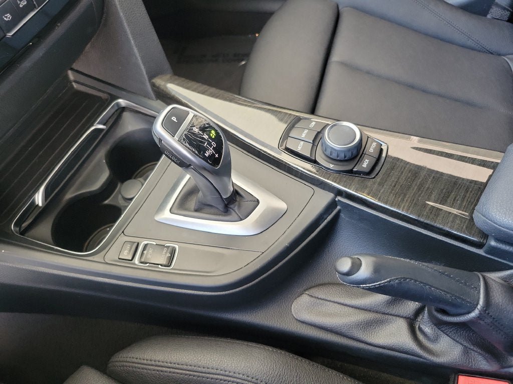 Used 2018 BMW 330i xDrive Sedan AWD/4WD image 31