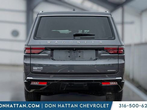 Used 2022 Jeep Wagoneer Series III w/ Convenience Group I image 30