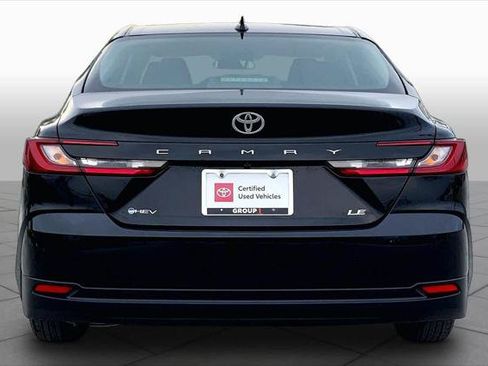 Used 2026 Toyota Camry LE FWD image 5