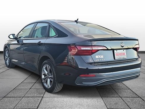 Used 2024 Volkswagen Jetta SE image 7