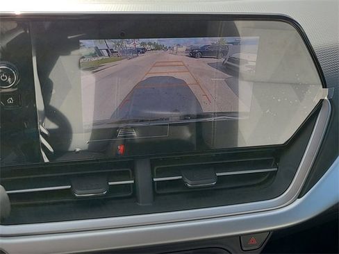 New 2026 Chevrolet Trax RS image 32