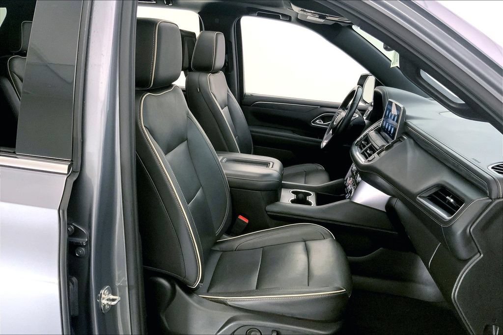 Used 2021 GMC Yukon SLT w/ SLT Luxury Plus Package AWD/4WD image 6
