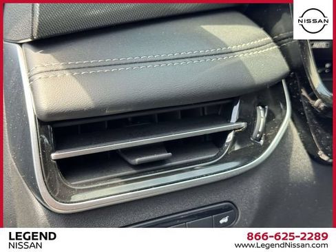Used 2023 INFINITI QX60 Luxe AWD/4WD image 17